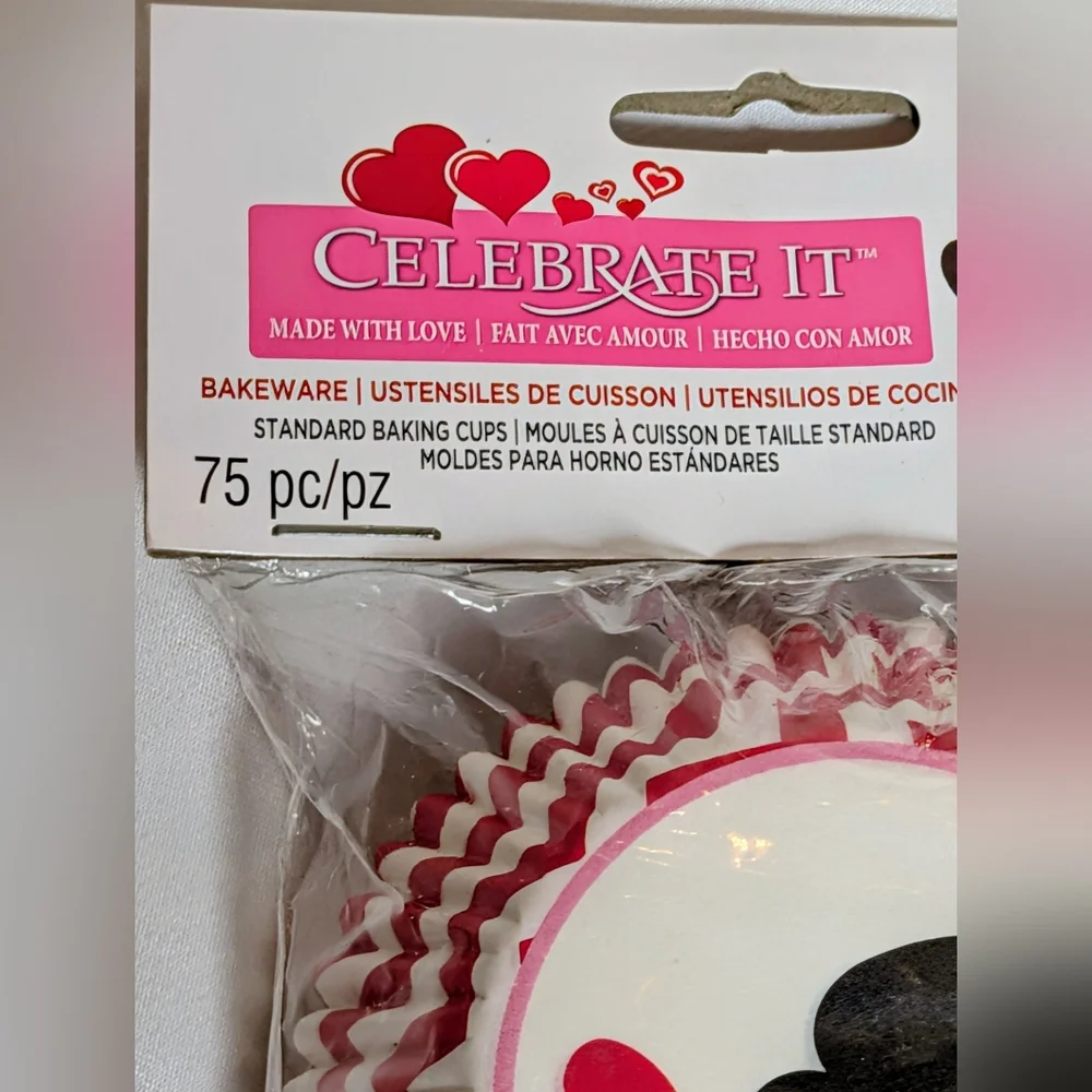 🧁 Valentine Cupcake Liners Bundle – Celebrate It ❤️